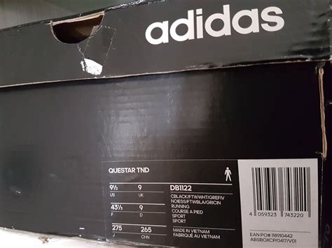 box sepatu adidas original